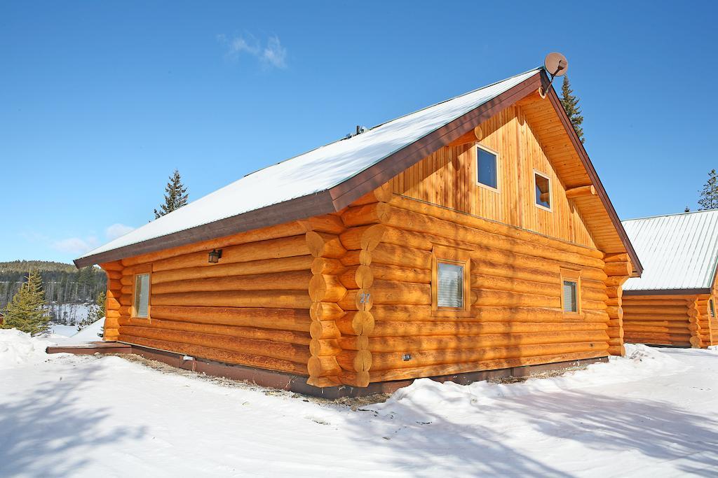 Lac Le Jeune Wilderness Resort 캠룹스 외부 사진