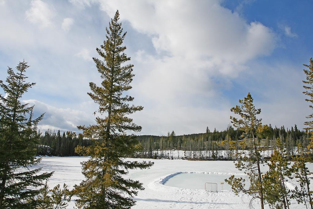 Lac Le Jeune Wilderness Resort 캠룹스 외부 사진